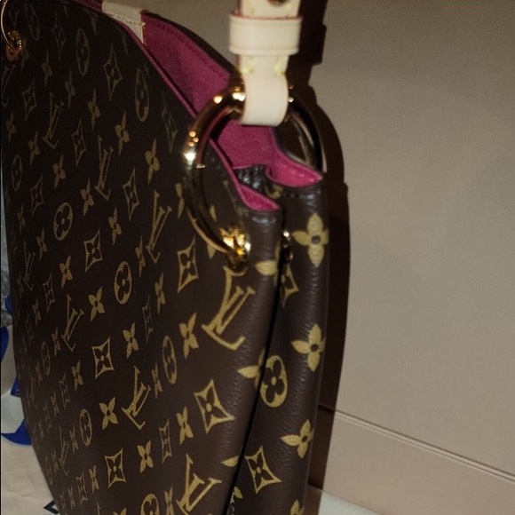 Louis Vuitton Graceful PM Brand New without Tags - Picture 9 of 16